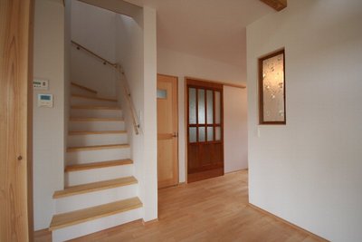 所々に古建具を使用しています 所々に古建具を使用しています