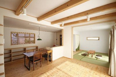 LDｋ+和室。ひと続きでありながらもそれぞれを快適に暮らせる空間にゾーニング。