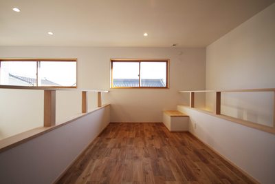 ２階ホール。多機能に使えるスペースです。