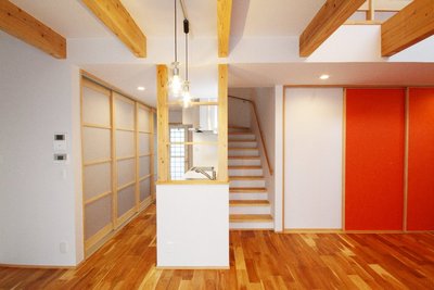 キッチン背面はすっきりと片付く収納 キッチン背面はすっきりと片付く収納