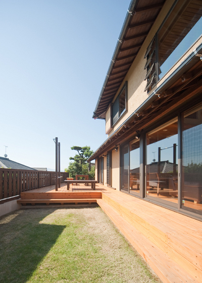 鉄棒やトレーニング台まで造作。 鉄棒やトレーニング台まで造作。