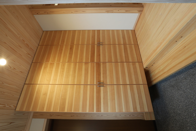 たくさん入る玄関収納 たくさん入る玄関収納