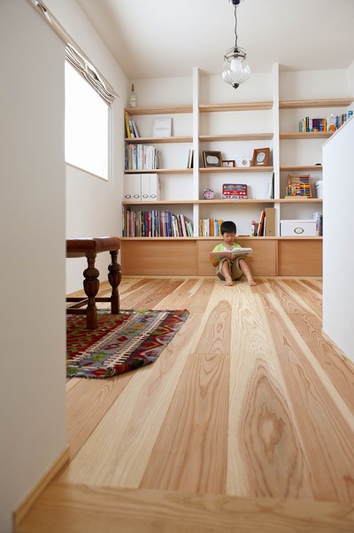 2階にも家族の団らんを 2階にも家族の団らんを