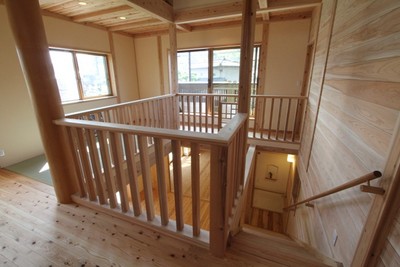 リビングのフリースペースにはちょこっとした畳ｺｰﾅｰ