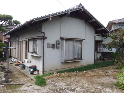 増築前のご実家。 増築前のご実家。